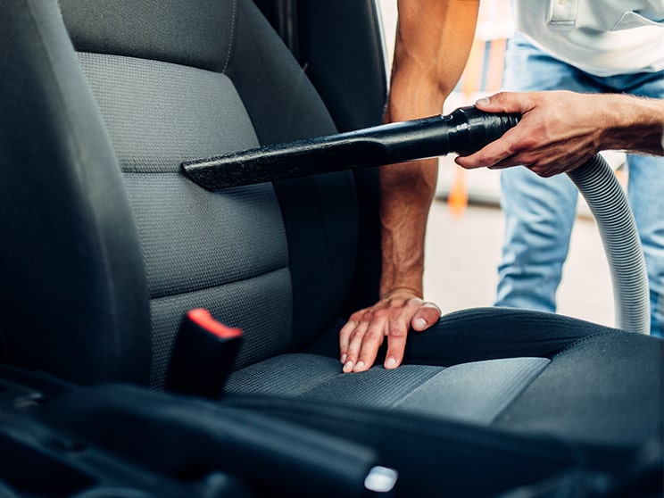 CFR-Rinkens_Cleaning-Your-Vehicle-of-Biosecurity-Concerns